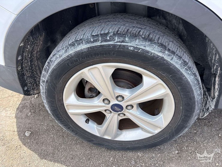 2016-ford-escape-image-27