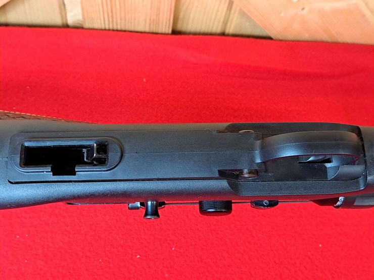 remington-model-522-viper-.22-lr-semiauto-rifle-image-9