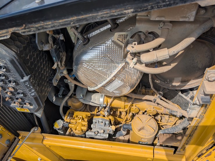 caterpillar-d5-image-18