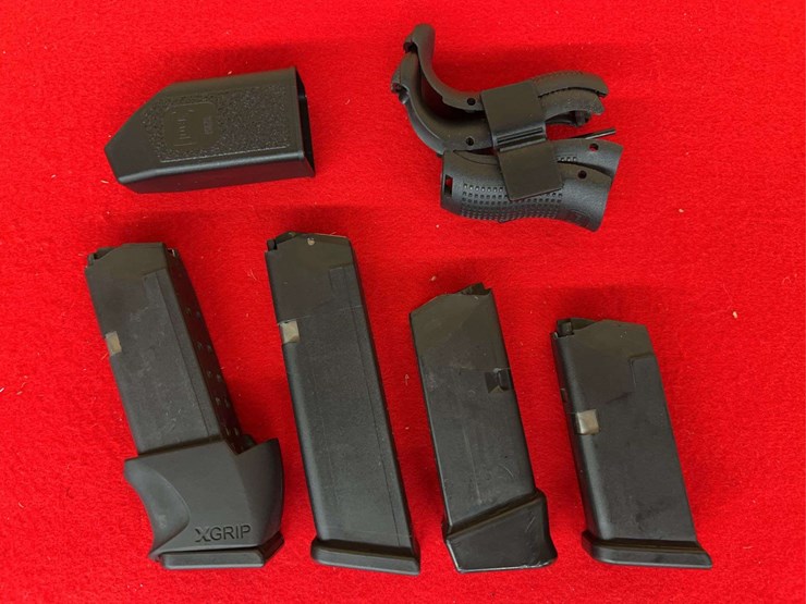 glock-model-27-gen4-.40-s&w-semiauto-pistol-image-16