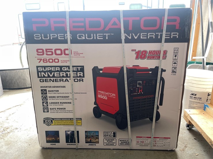 #3146-•-new-predator-portable-generator-image-1