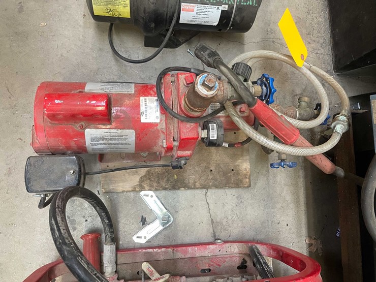 #4078-•-(2)-electric-water-pumps-with-valves-image-6
