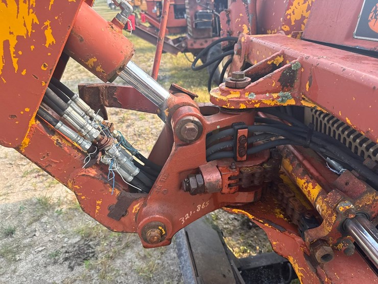 ditch-witch-rt40-image-17