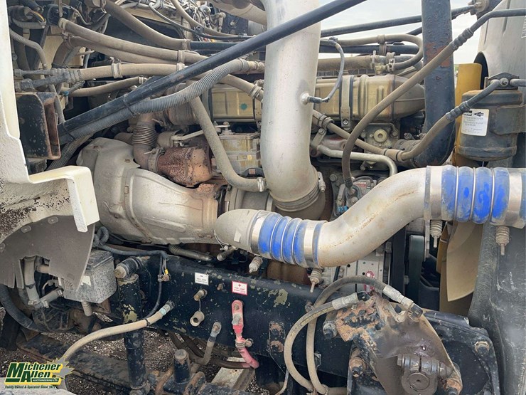 western-star-4900-image-24