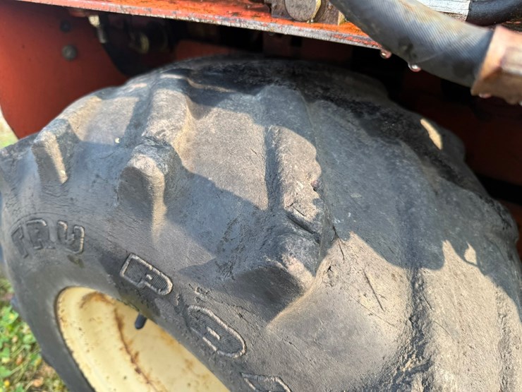 ditch-witch-350sx-image-40