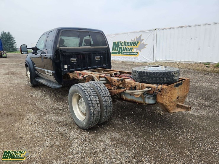 2006-ford-f450-image-3
