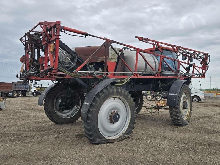 2013-case-ih-patriot-3230-image-3