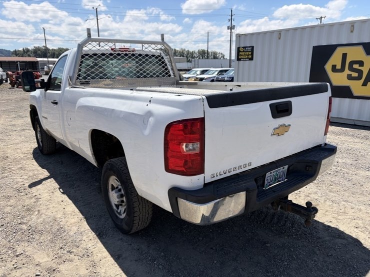 2007-chevrolet-silverado-2500-image-6