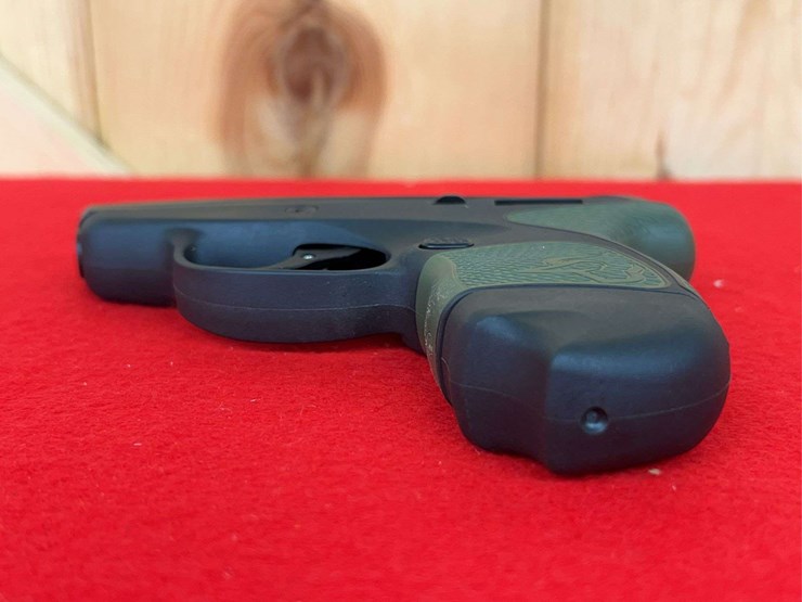 taurus-spectrum-.380-acp-semiauto-pistol-image-7