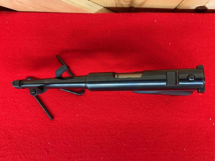 ruger-mark-1-standard-.22-lr-semiauto-pistol-image-3
