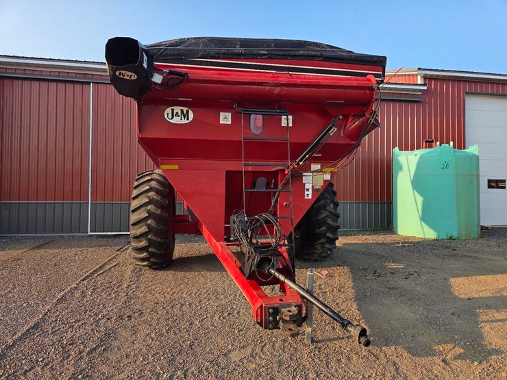 j&m-620-grain-cart-image-2