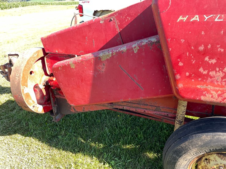 new-holland-271-image-13