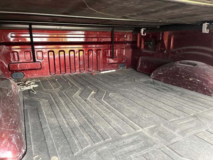2016-ford-f150-xlt-image-37