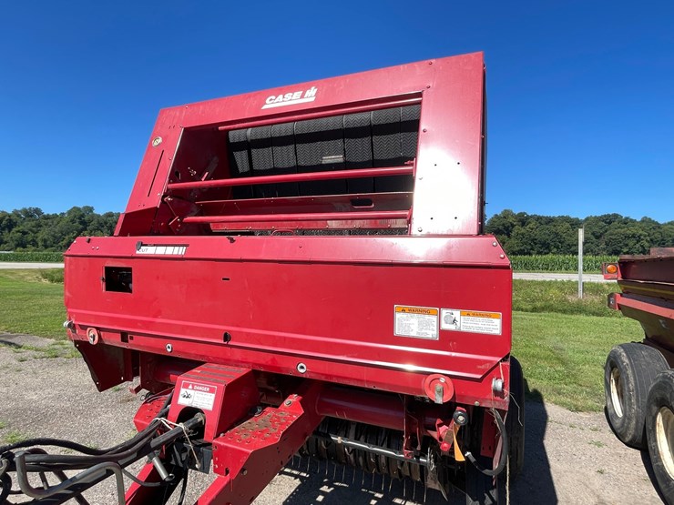 case-ih-rbx561-image-18