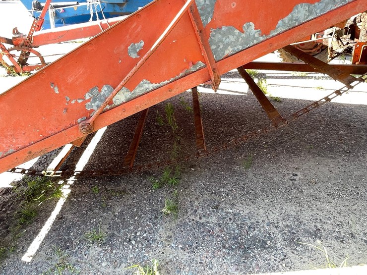 #1025-•-allis-chalmers-10-roto-baler-image-29