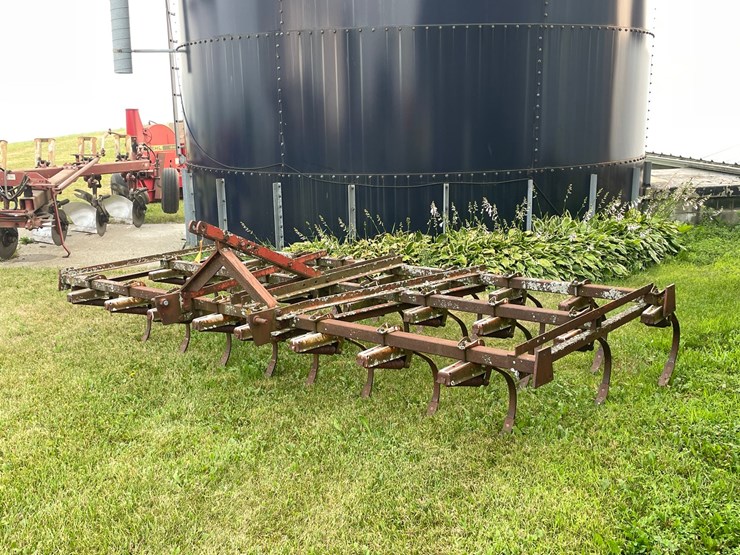 #2260-•-cultivator-image-1
