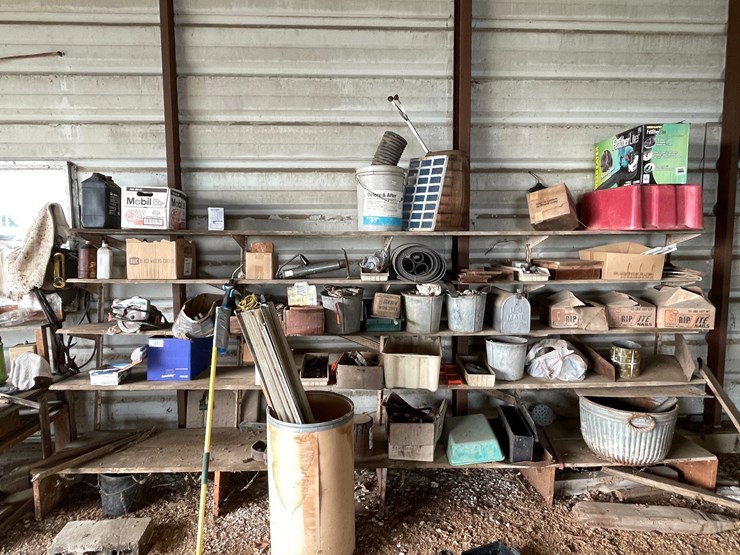 #2294-•-contents-of-shelf-image-1