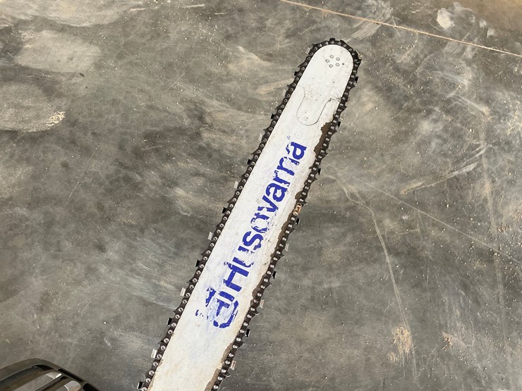 #5822-•-2019-husqvarna-460-rancher-chainsaw-image-9