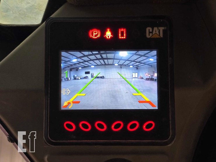 2021-caterpillar-259d3-image-23