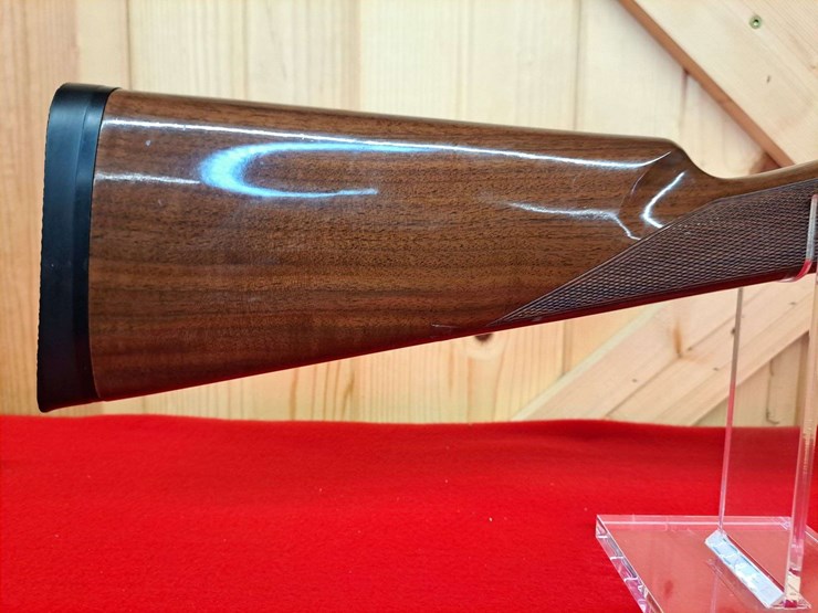 browning-invector-bps-12-gauge-pump-action-shotgun-image-9