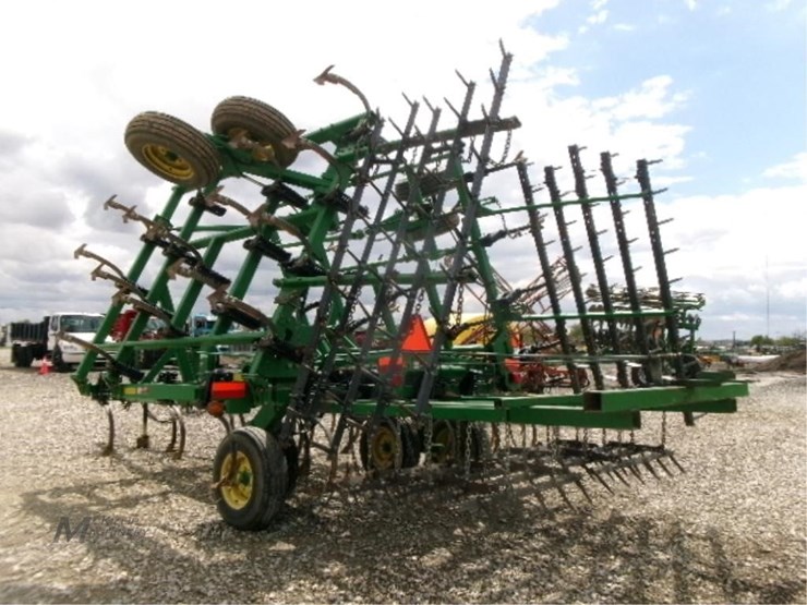 2001-john-deere-980-image-14