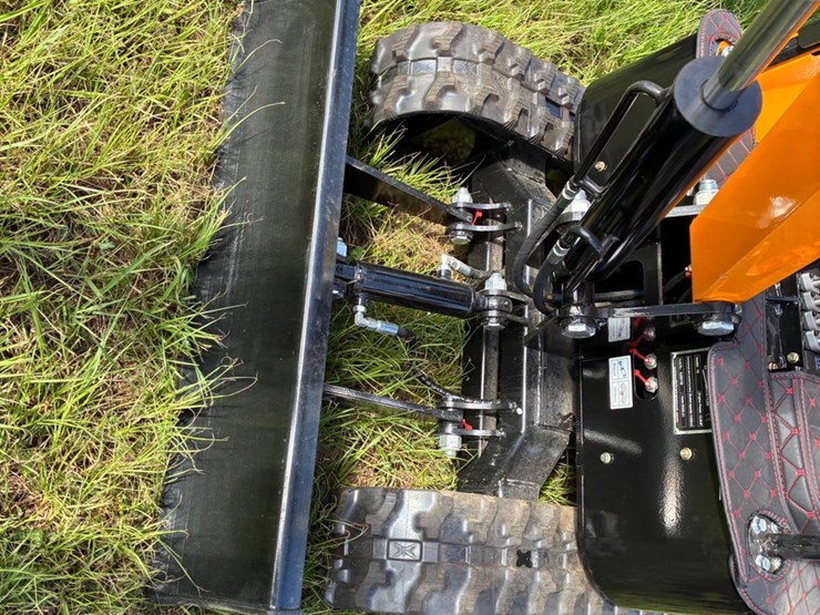 #9933-•-miva-va15-mini-excavator-image-7