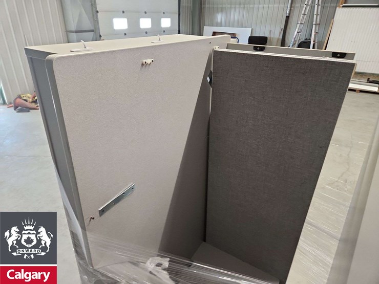 office-desk-image-4