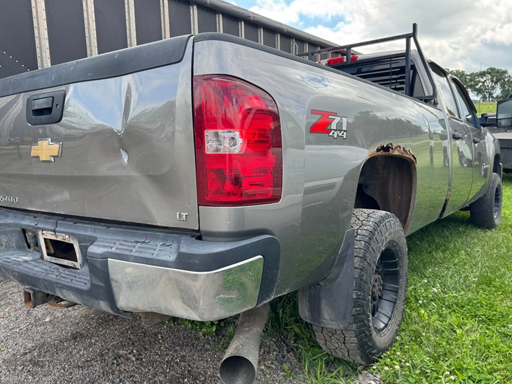 2007-chevrolet-2500-image-3