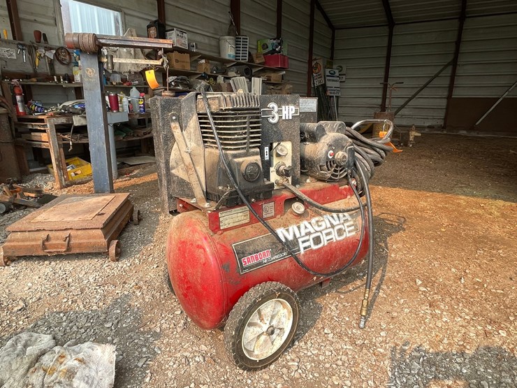 #2299-•-sanborn-22-gallon-air-compressor-image-3