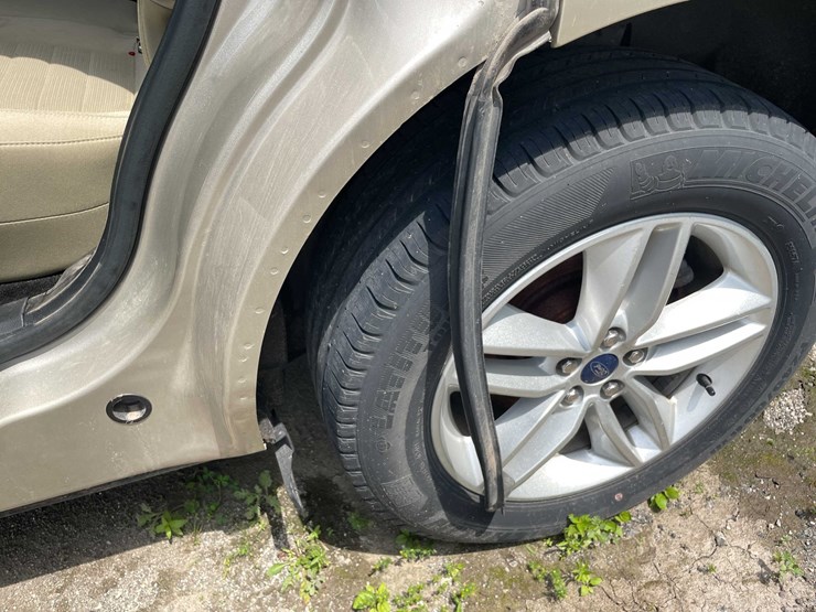 2018-ford-edge-sel-image-64