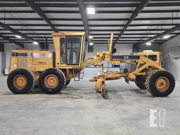 2003-caterpillar-12h-image-6