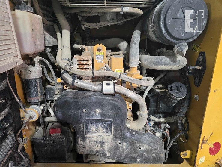 2018-caterpillar-289d-image-25