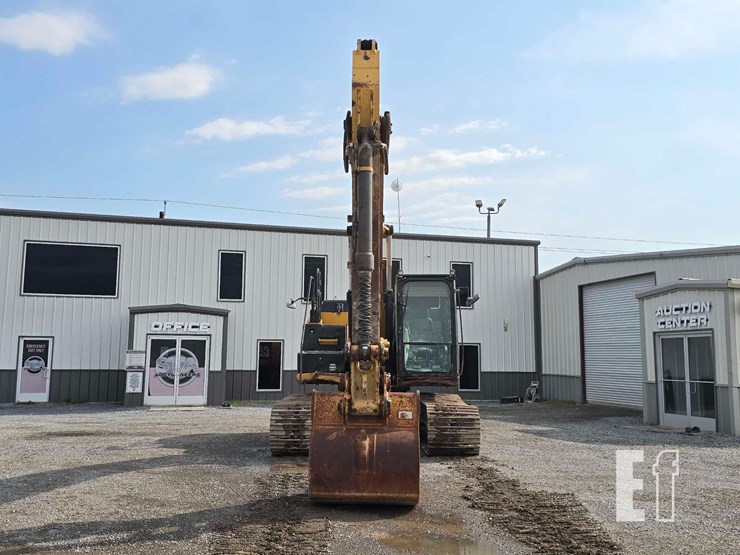 2014-caterpillar-320el-image-7