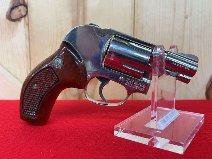 s&w-model-49-.38-special-da-revolver-image-5