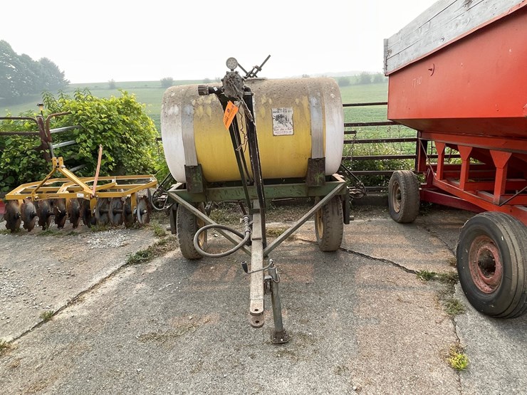 #2274-•-hettich-pull-behind-sprayer-image-2