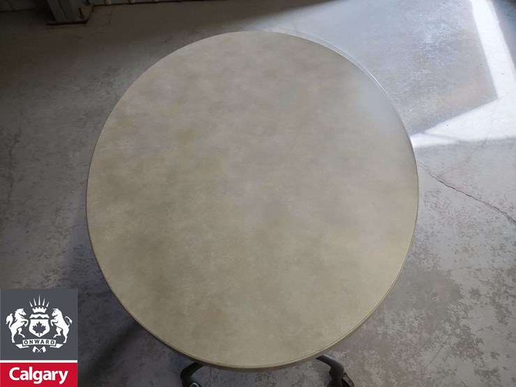 small-rolling-table-image-4