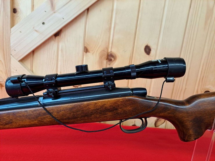 remington-model-788-.243-bolt-action-rifle-image-4