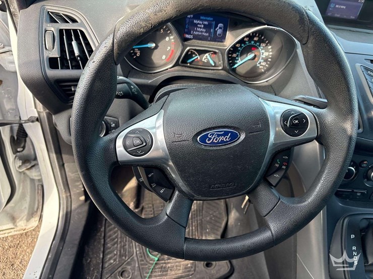2014-ford-escape-image-13