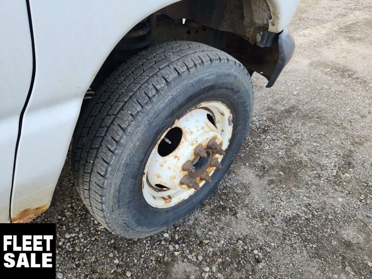 2007-ford-e350-image-18