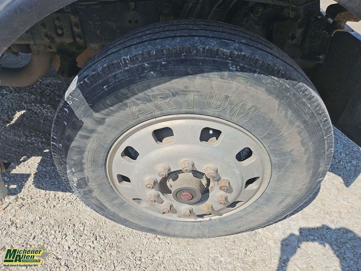 2000-sterling-lt9511-image-23