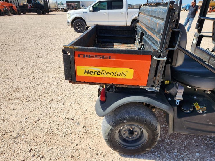 kubota-rtvx1140-image-21