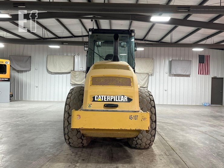 2012-caterpillar-cs64-image-8
