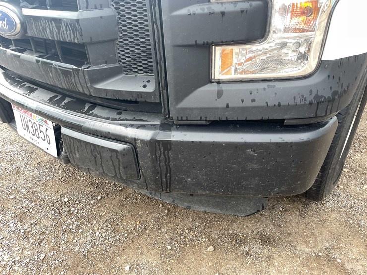 2017-ford-f150-xl-image-11