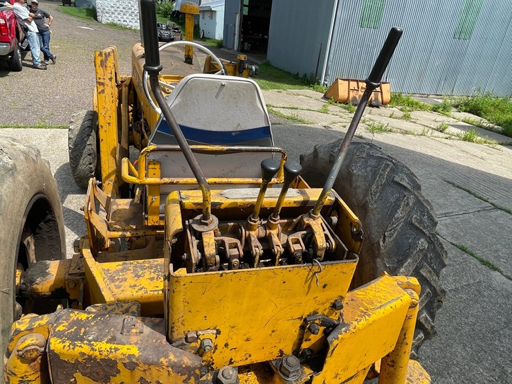 john-deere-440-image-41