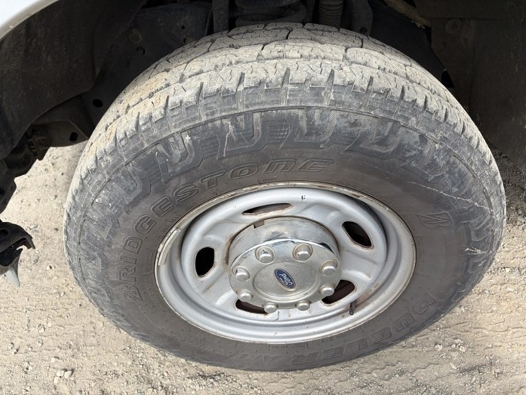 2011-ford-f250-sd-image-15