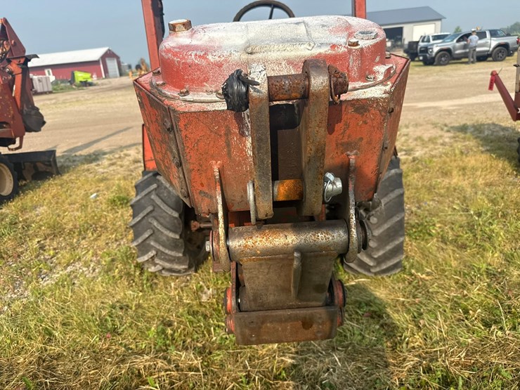 ditch-witch-3700dd-image-30