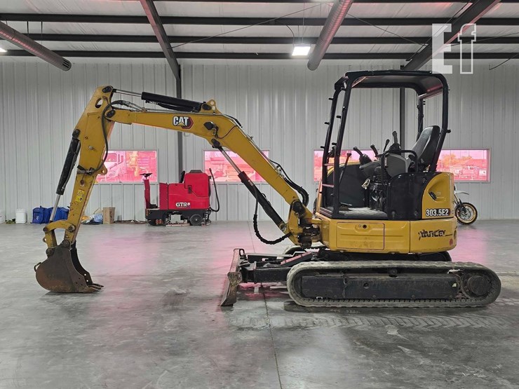 2021-caterpillar-303.5e2-cr-image-5