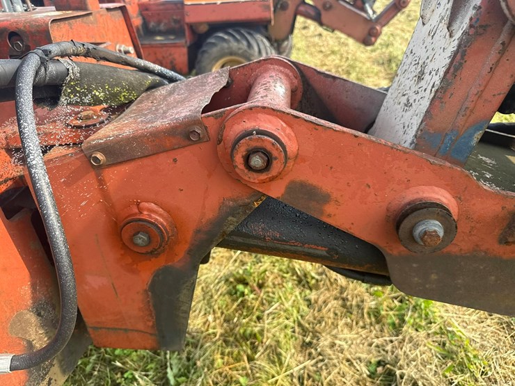 ditch-witch-3700dd-image-33