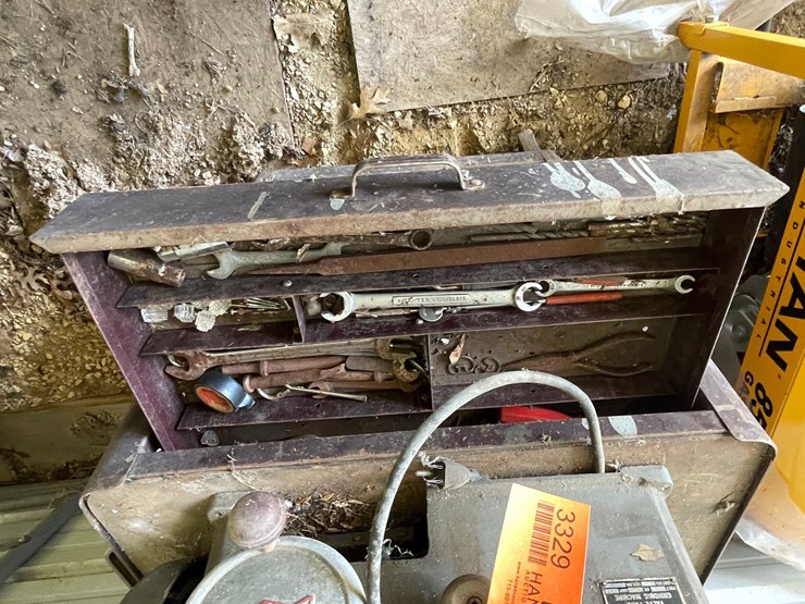 #3329-•-stoux-valve-face-grinding-machine-and-rolling-metal-tool-box-image-12