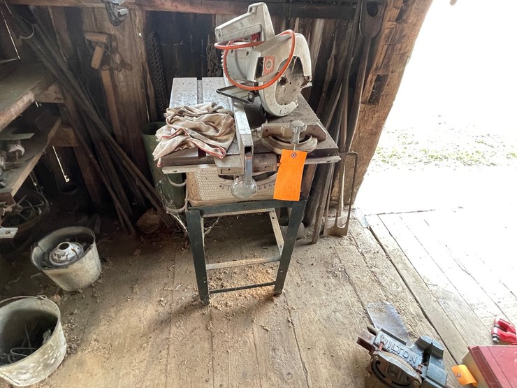 #2338-•-simpson--sears-table-saw-and-black-and-decker-circular-saw-image-2